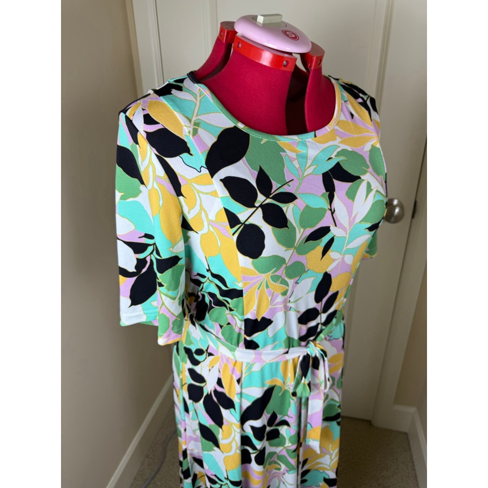 Women's Nina Leonard XL Multi-color Leaf Print Short Sleeve Maxi Dress - Picture 3 of 11